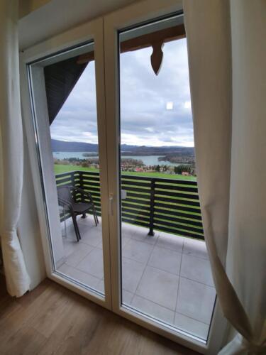 widok z pokoju nr6